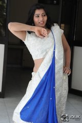 Mithra at Dollar Ki Maro Vaipu Movie First Look Launch